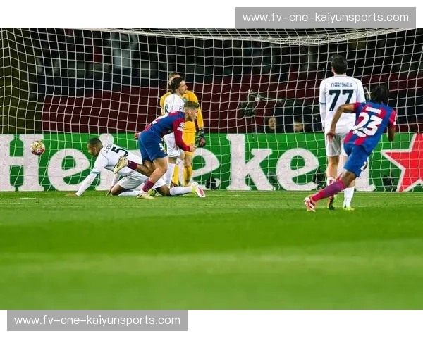 红蓝之魂与地中海狂想曲：巴萨vs那不勒斯直播，在这个夜晚见证足球的浪漫与博弈